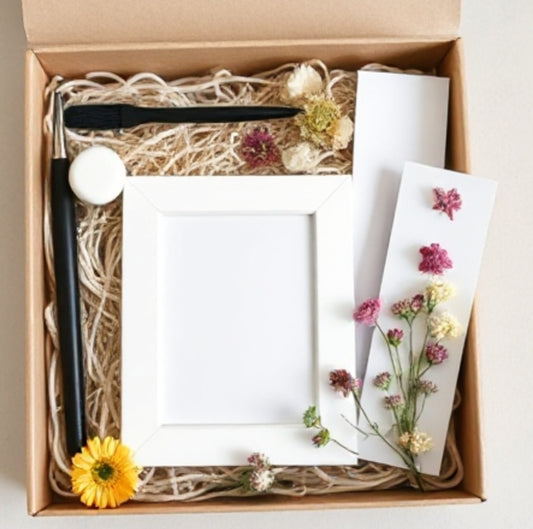 Pressed Blathanna by Brid Floral DIY Artwork Kit - Framed